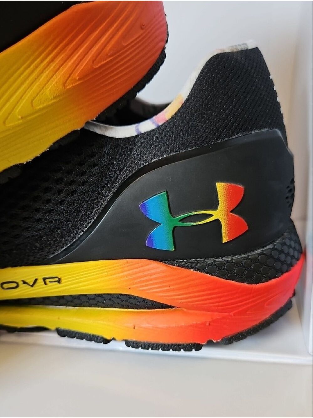Under Armour Hovr Sonic Pride Sneakers Size 11 - Picture 2 of 10